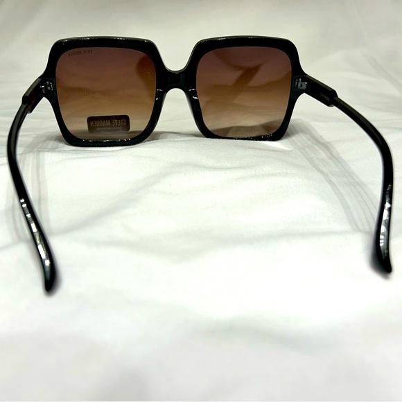 🕶️ 1/15$ or 2/25$ 🕶️ | STEVE MADDEN SUNGLASSES - Picture 2 of 3